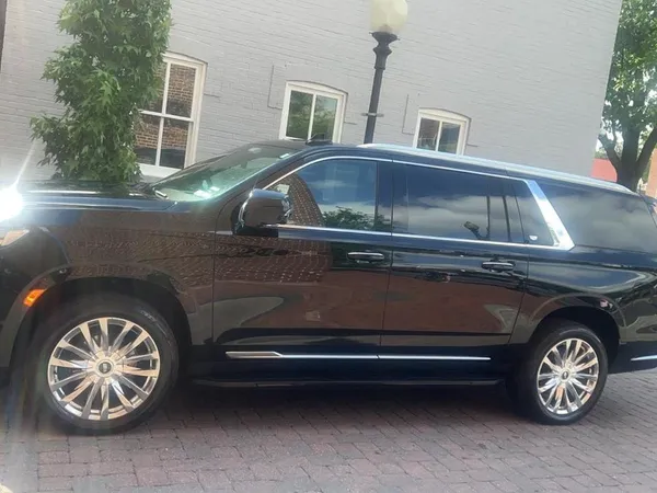 Black executive SUV from the Smart Limo Rental fleet, part of the sedan-to-coach lineup serving Washington DC
