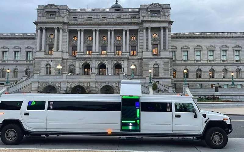 Washington DC monuments lit after dark on a private night tour of the National Mall by limousine