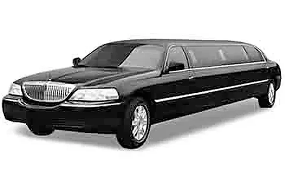 Black Lincoln stretch limousine, Smart Limo Rental Washington DC tour vehicle